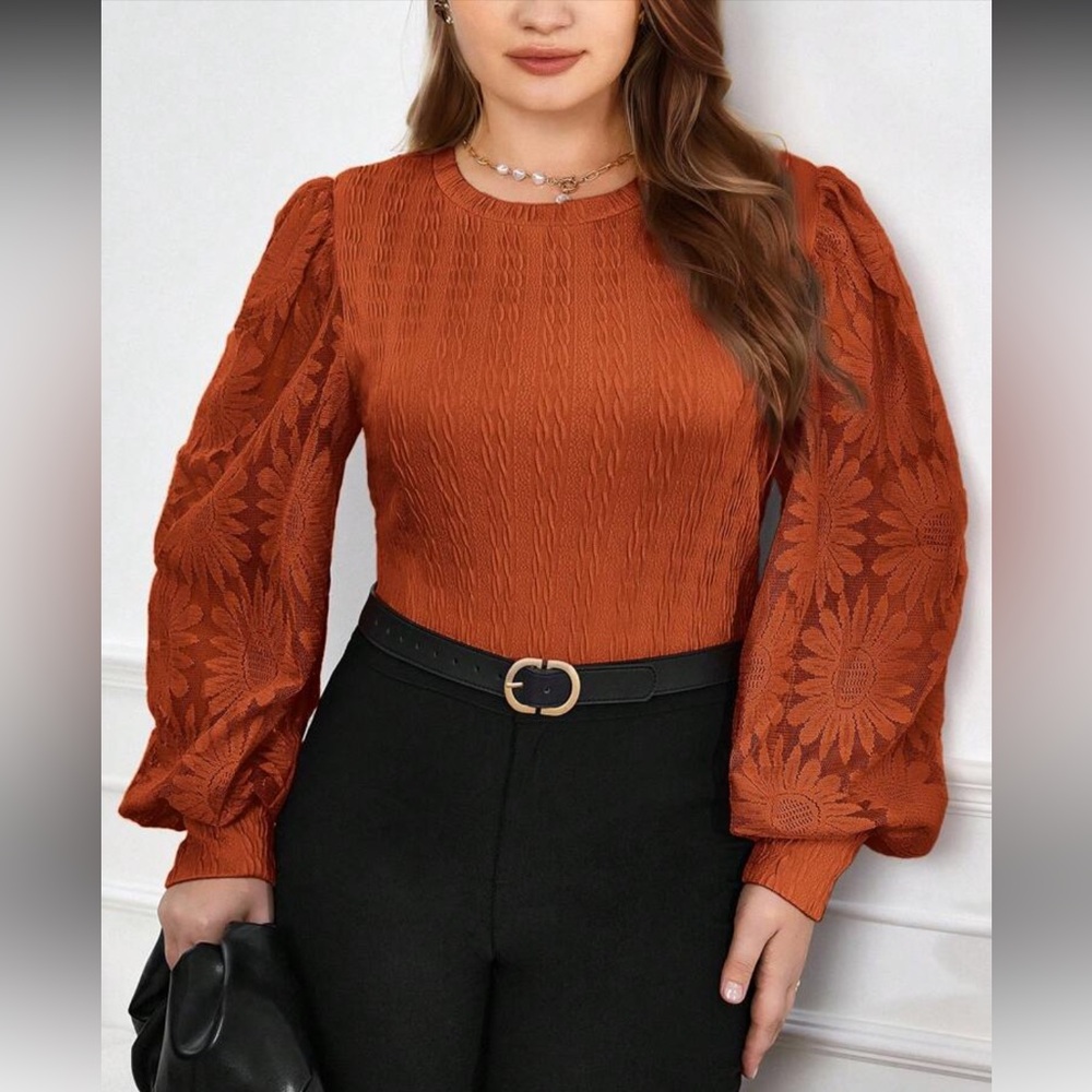 Elegant Burnt Orange Floral Top 🧡